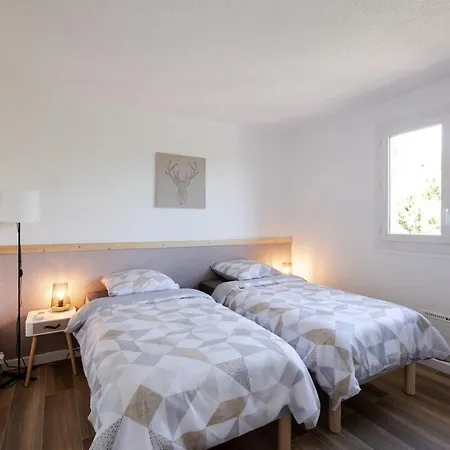 Апартаменты T2 Lumineux Climatise A 200M De La Plage Et Parking Prive *